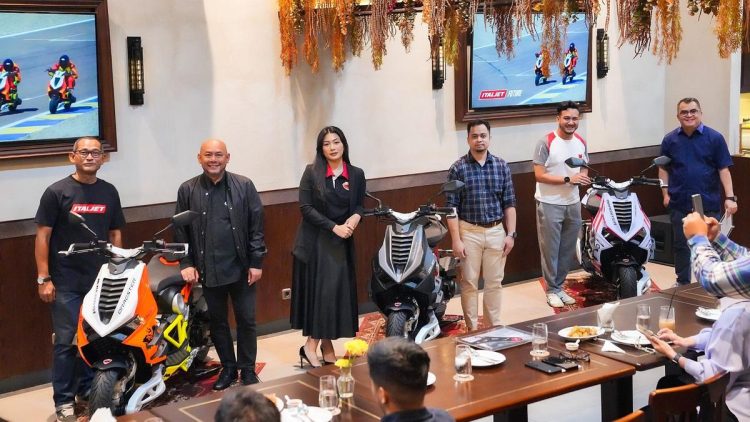 Italjet Dragster 250 Mulai Dikirim ke Konsumen Edisi Malossi yang Paling Populer