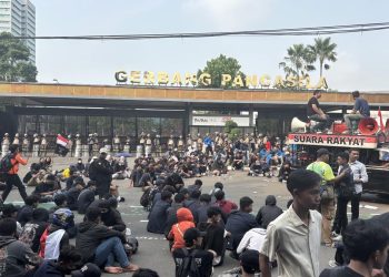 Demo di DPR Memanas, BEM UI Menegaskan Tak Bergabung dalam Aksi Hari Ini
