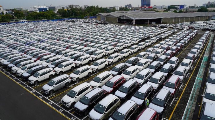 Produksi Mobil Terbesar di Indonesia Alami Penurunan