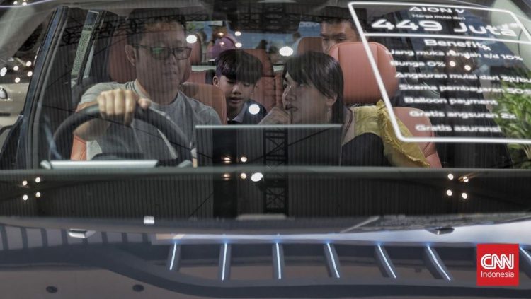 Transaksi Leasing Kendaraan Mencapai Rp2,4 T di GIIAS 2025