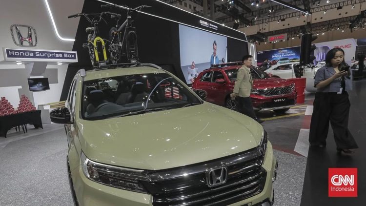 Mobil Baru Sektor Otomotif Perlu Menarik, Pemerintah Diminta Berikan Insentif