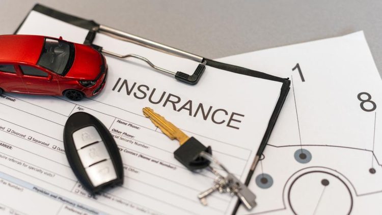 Mobil Dirusak Massa Unjuk Rasa Apakah Ditanggung Asuransi?