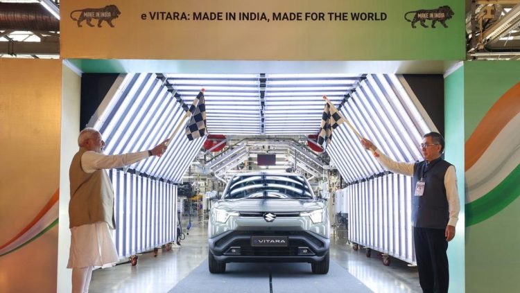 Produksi Mobil Listrik Pertama e Vitara Dimulai di India