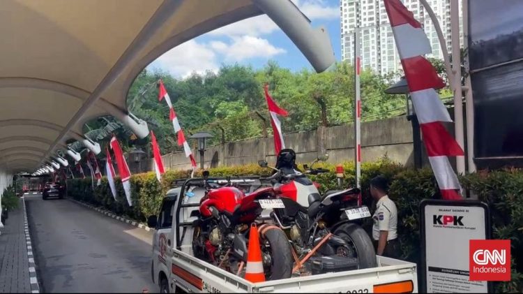 Identitas Dua Motor yang Diamankan KPK dari OTT Immanuel Ebenezer
