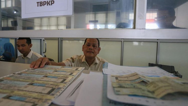 Bolehkah Bayar Pajak Kendaraan Terlambat 1 Hari Setelah Tanggal Merah?