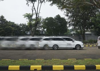 Toyota Veloz Hybrid Resmi Masuk Pasar Indonesia 2026