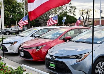 Rugi Rp330 M Sehari Karena Tarif Trump Molor untuk Toyota Honda Nissan dan Lainnya