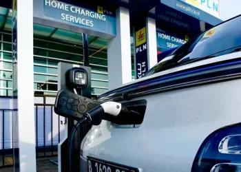 Pengisian Energi Kendaraan Listrik di Rumah Semakin Praktis