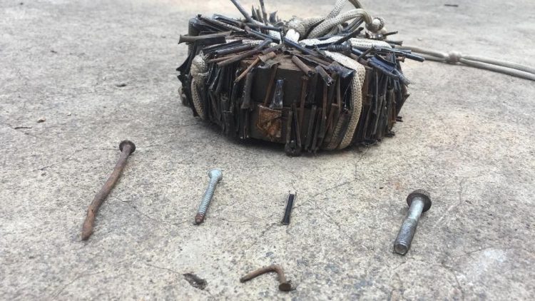 3 Jenis Ranjau Paku Berbahaya yang Tersebar di Jakarta