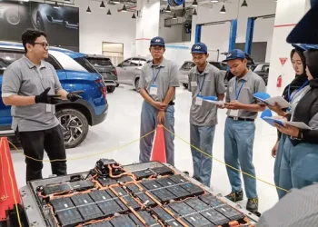 Kursus Akademi 2025, Mencetak Generasi Muda Unggul di Industri Otomotif