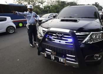 Polisi Minta Warga Matikan Sirene dan Rotator Sebelum Dikenakan Sanksi