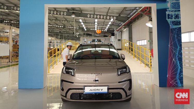 Menilik Kemampuan Bayar Utang Produksi Mobil Listrik di Indonesia