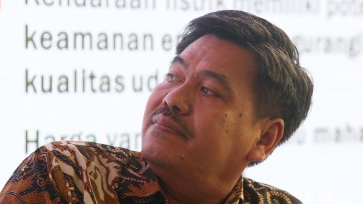 Asosiasi Otomotif Dipimpin Pejabat Kementerian Perindustrian