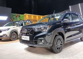 XL7 Hybrid Alpha Kuro Meluncur, Varian Baru dengan Desain Hitam
