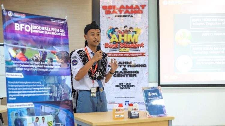Inovasi Siswa SMK dengan Biodiesel dari Limbah Ikan Raih Juara AHM Best Student 2025