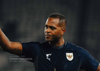 Patrick Kluivert Tak Temui Suporter Setelah Kekalahan dari Irak