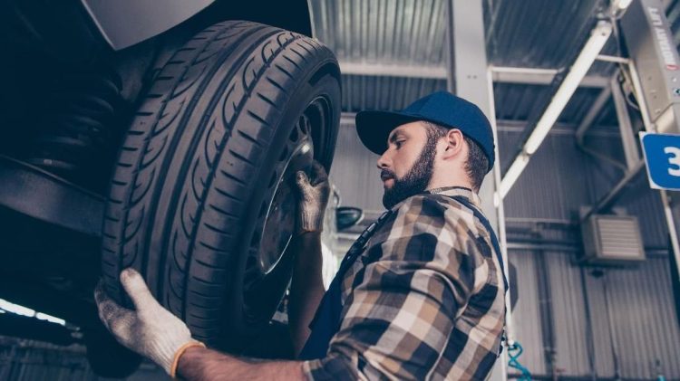 Tekanan Ban Mobil yang Ideal dan Panduan Mengetahuinya
