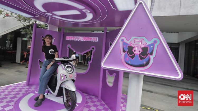 Scoopy Karakter Anime Kuromi