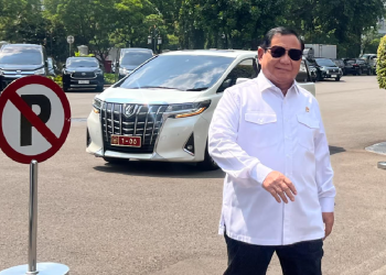Prabowo Curhat Rindu Berkendara di Mobil Mewah