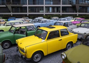 Mobil Terburuk Jerman Timur yang Menjadi Ikon Trabant