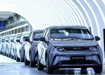 Ekspor Mobil Listrik dari China Meningkat Hampir 100 Persen