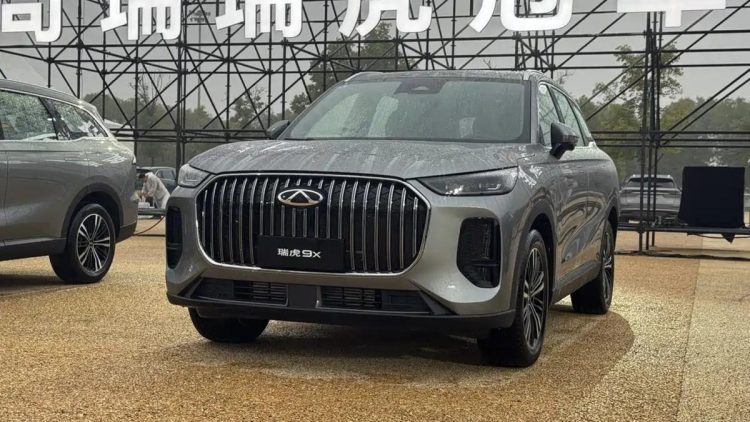 Rekor Baru Penjualan Chery 281 Ribu Mobil di Oktober 2025 dan Tembus 18 Juta Secara Global