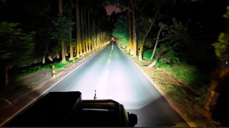 Teknologi Lampu Mobil Semakin Canggih dan Memberikan Penerangan yang Lebih Baik