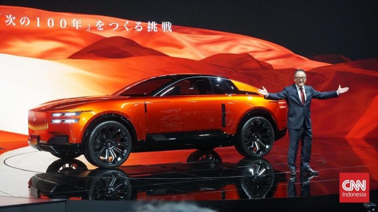 Produk Masa Depan Toyota Century