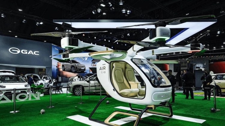 Pamerkan EV Canggih dan Mobil Terbang GOVE untuk Masa Depan