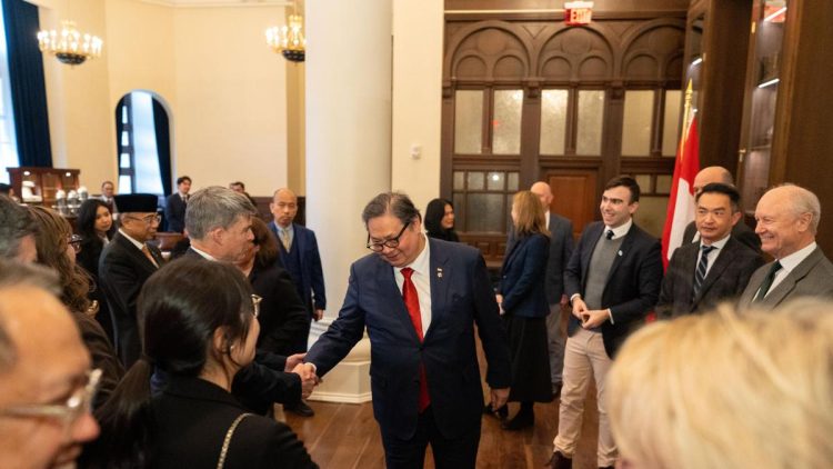 Airlangga Perkenalkan Satgas Khusus Atasi Hambatan Bisnis di Depan Perusahaan Amerika