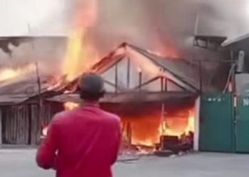 Kronologi Kebakaran Gudang Ekspedisi Jakbar, Titik Api Berasal dari Loteng