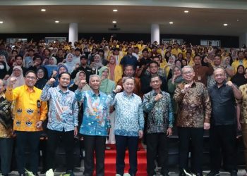 Kolaborasi Wamenlu RI dan AVI Humanity-Al Quds Kirim Donasi untuk Bencana Kemanusiaan