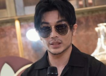 Profil Desainer Tex Saverio yang Karyanya Sering Dipakai Lady Gaga
