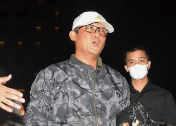 Koleksi Kendaraan Bupati Lampung Tengah Ardito Wijaya Terkena OTT KPK