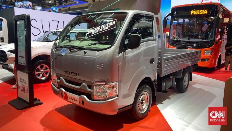 Sektor Logistik Berkembang, Truk Isuzu Kuasai Pasar Mobil Komersial
