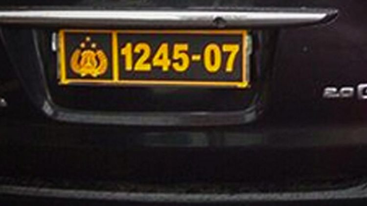 Pajero Sport Gunakan Pelat Polri Palsu untuk Gaya-gayaan