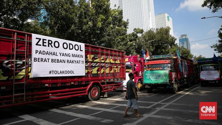 Kemenhub Terapkan SIM PKB untuk Mencegah ODOL, Apa Maksudnya?