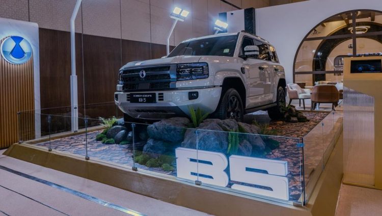 Belum Ada Harga Denza B5 Namun BYD Klaim Sudah Ada Pemesan