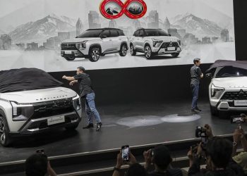 Xforce dan Destinator Edisi 55 Tahun Mitsubishi Hadir di IIMS 2026