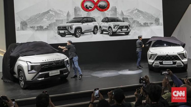 Xforce dan Destinator Edisi 55 Tahun Mitsubishi Hadir di IIMS 2026