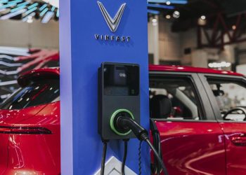 Vinfast Menargetkan 30 Ribu Titik Stasiun Pengisian Daya di Indonesia